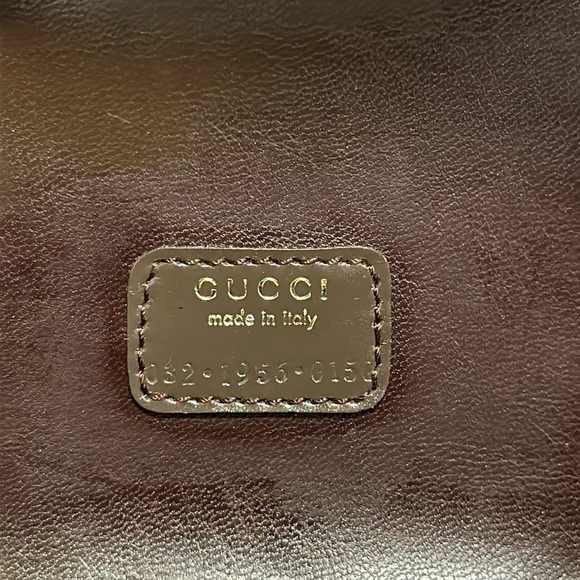 🤎Gucci Patent Leather Vanity Bag 🤎 - Picture 14 of 17